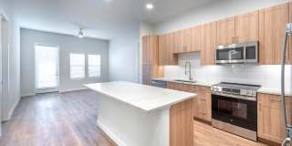 Lantower Bayside Gallery 10