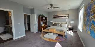 Modern 4 Bedroom 5 Bath Townhome - With Lots of Natural Light and Great Views! Gallery 21