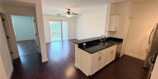 5475 VINELAND Road Gallery 2