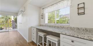 8109 Country Road Gallery 8
