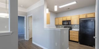 Breakers Point Apartments Breakers Point Apartments Gallery 3