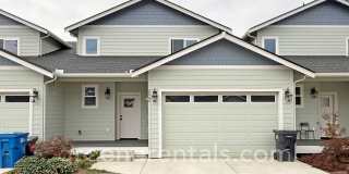 3BR/2.5BA Olympia Townhome Gallery 1
