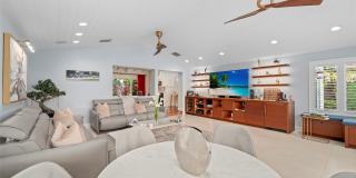 330 Royal Plaza Drive Gallery 8