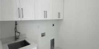 1022 Candlelight Drive Gallery 36