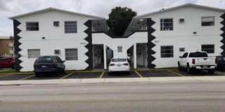 1400 W 29th St Gallery 1