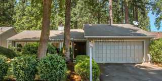 Great Lake Grove Bungalow Walking Distance to Everything Great Lake Grove Bungalow Walking Distance to Everything Gallery 1