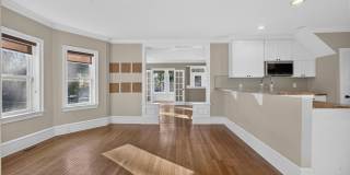 21 E REDMAN Avenue Gallery 23