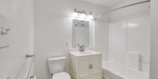 The Hudson The Hudson Gallery 17