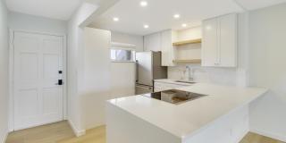 2770 S Garden Drive S Gallery 1