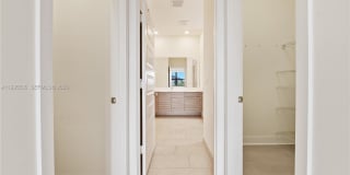 8836 NW 161st Ter Gallery 16