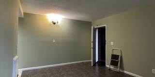 172 River Gallery 8