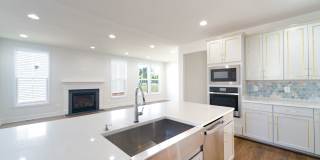 Spacious 5-bedroom, 4-bath single-family home in Brambleton / Ashburn Gallery 23