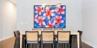 1410 W Huron Street Gallery 8