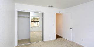 Riverglen Apartments Gallery 50