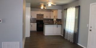 Newly Remodeled! Close to Tinker Gallery 6