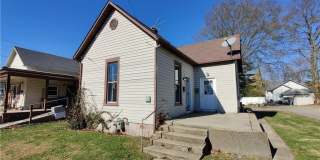 214 W Franklin Gallery 1