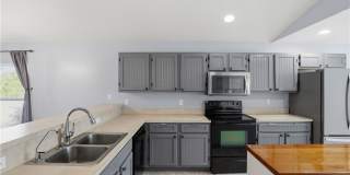 3005 41st Street W Gallery 26