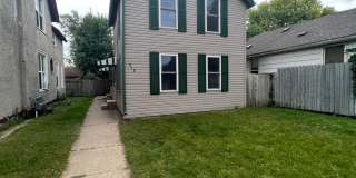 4 Bedroom La Crosse Home with Garage, Fenced Yard & In-Unit Laundry Gallery 1