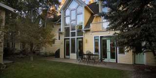 717 W Francis Street Gallery 11