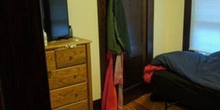 NEWLY RENOVATED NORTH CAMPUS - 6 BEDROOM 4 FULL BATHROOMS. THIS ONE HAS IT ALL! Gallery 6