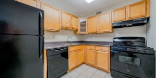 8600 Apartments Gallery 6
