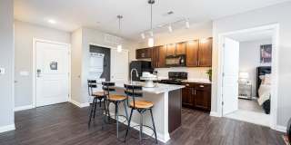 River & Rich Gallery 15