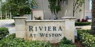 203 Riviera Cir Gallery 1