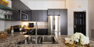 1600 Vine 1600 Vine Gallery 47