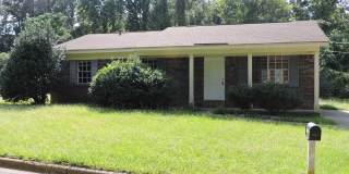 Nice 3 bedroom 1 bath home in Cottondale Gallery 1