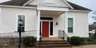 207 W Adams Gallery 1