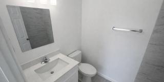 BRAND NEW MODERN SF HOME 3BD+den/2BA with GARAGE IN LEHIGH ACRES! Gallery 4