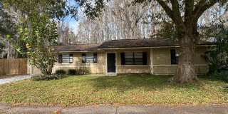 1211 Foxwood Dr Gallery 2