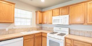 3 Bed 2 Bath Tulsa Recently Renovated Gallery 10