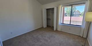 Beautifully Renovated, Top Floor, 2 Bedroom 2 Bath East Boulder Condo for Rent! Gallery 11