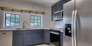 1122 Wellman Avenue Northeast Gallery 1