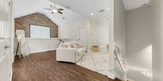 1026 Foster Avenue Gallery 37