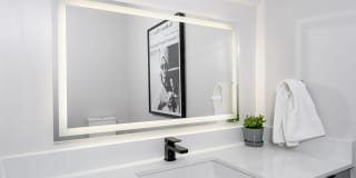 Hazel National Landing - Apartments & Townhomes Gallery 13