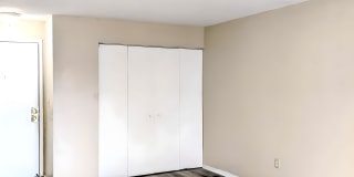 1077 Van Dyke Street - 305 Gallery 5