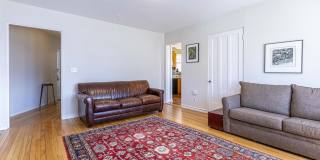 993 Memorial Dr Gallery 10