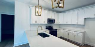 1st Month Rent Free - THE CROWN AT CORNERSTONE Gallery 5