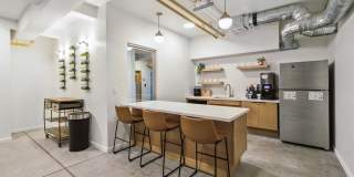 Pullman Modern Urban Apartments Gallery 49