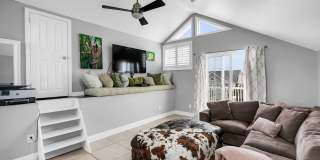 12 Captains Court Gallery 20