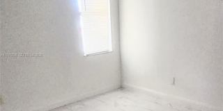 902 NE 209 St Gallery 5