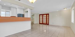 1430 SW 102nd Ct Gallery 15