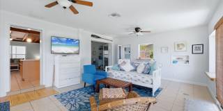 Home for rent Gallery 11