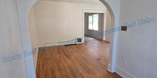 925 W Clark - 925 Gallery 1