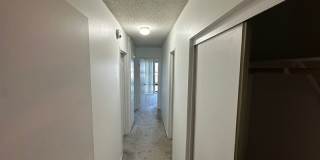 Top-Floor Corner Unit | 3BR in Cross Creek Village, Playa del Rey Gallery 16