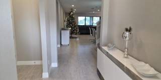 527 SE Vallarta Drive Gallery 4
