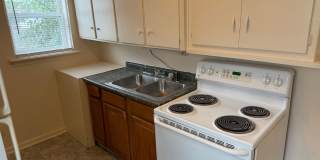 Cozy Two Bedroom Home! Cozy Two Bedroom Home! Gallery 6