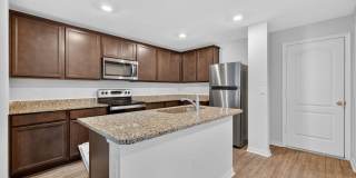 3BR Townhome in Tavares with Open Floor Plan & Community Playground Gallery 12